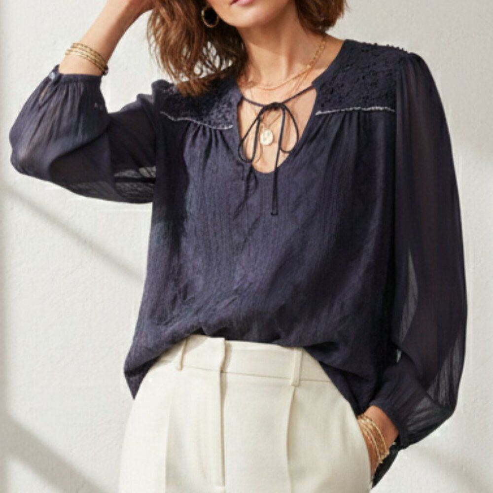 TINY Anthropologie Navy Embroidered Sheer Sleeve Peasant Blouse Size M Medium